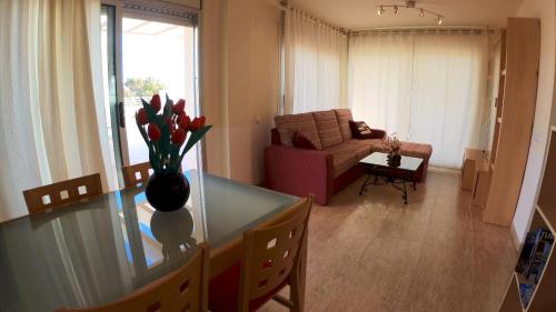 Kép Apartamento con Espectaculares Vistas al Mar (Llobeta 3A) szállásáról Calafatban a galériában