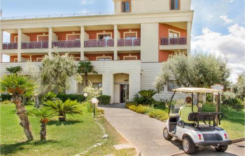 Κήπος έξω από το Akiris Trilo