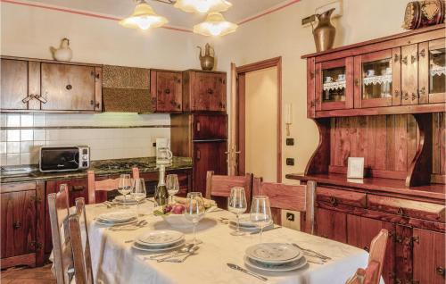 Restauracja lub miejsce do jedzenia w obiekcie Villa Anna