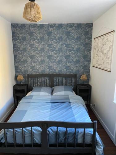 Postel nebo postele na pokoji v ubytování Appartements VIZILLE GRENOBLE - Route Napoleon