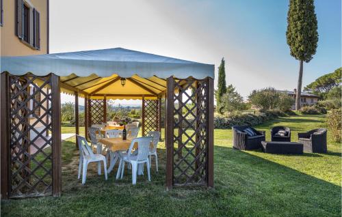 Taman di luar Stunning Home In Chiusi
