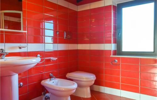 Koupelna v ubytování Stunning Home In Palmi With Wifi