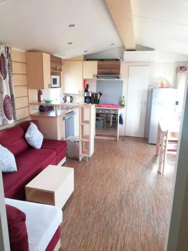 Bungalow de 3 chambres avec piscine partagee jardin amenage et wifi a Vias
