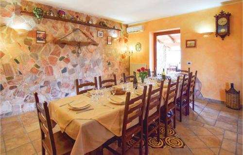 Χώρος καθιστικού στο Awesome Home In Nicosia With Wifi