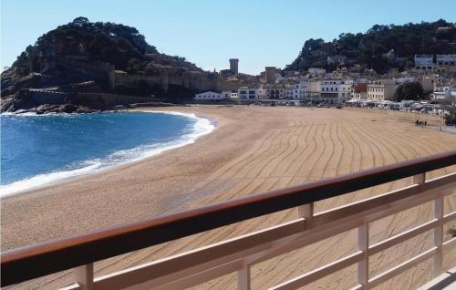 - Balcón con vistas a la playa en Pet Friendly Apartment In Tossa De Mar, en Tossa de Mar