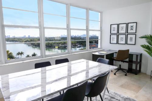 Φωτογραφία από το άλμπουμ του Seacoast Suites on Miami Beach στο Μαϊάμι Μπιτς