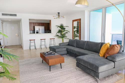 Χώρος καθιστικού στο Seacoast Suites on Miami Beach
