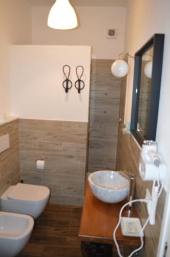 Ванная комната в B&B Tra Mare e Marmo