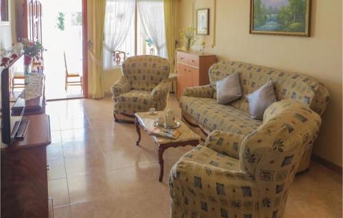 Posedenie v ubytovaní 2 Bedroom Lovely Home In Torrevieja