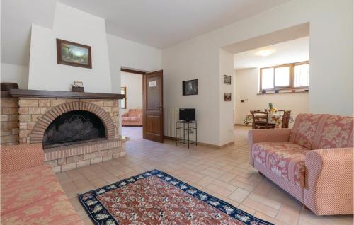 Posedenie v ubytovaní Cozy Apartment In Giano Dellumbria Pg