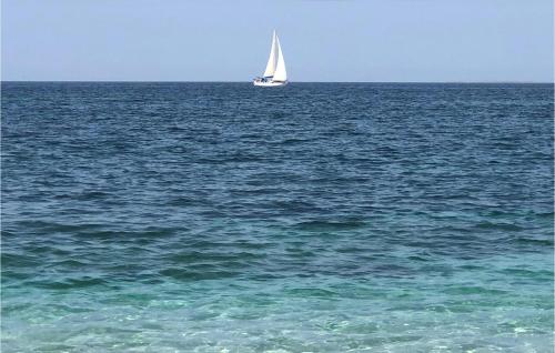 Awesome apartment in Torre Melissa with 2 Bedrooms and WiFi