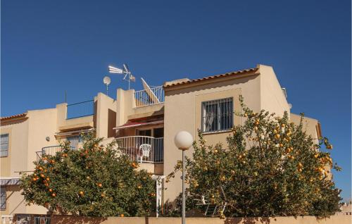 Cozy Apartment In Torrevieja With Wifi