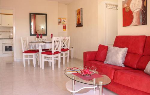 Cozy Apartment In Torrevieja With Wifi