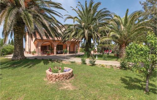 Beautiful Apartment In Cecina Li With 1 Bedrooms