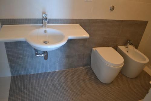 Un baño de Blu OltreMare