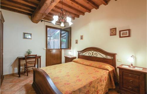A bed or beds in a room at Corte Ponziani 3