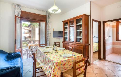 A television and/or entertainment centre at Aragosta 4
