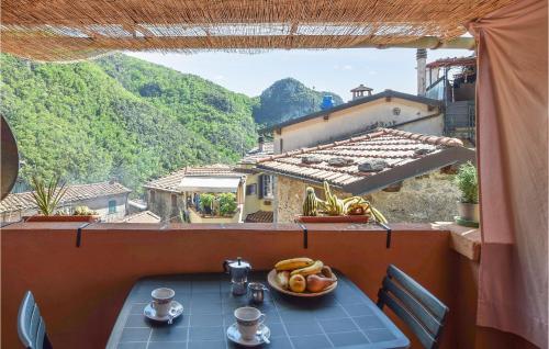 Stunning home in Camaiore with 3 Bedrooms and WiFi