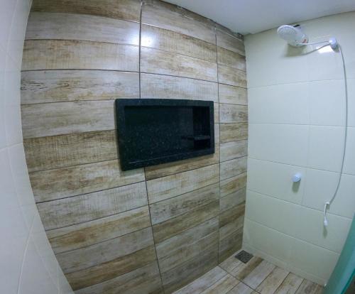 Ένα μπάνιο στο Alice Suites