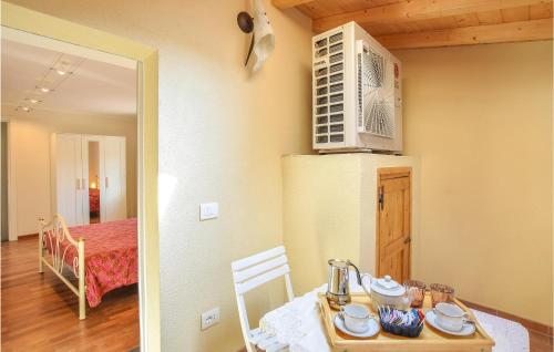 Ένα ή περισσότερα κρεβάτια σε δωμάτιο στο Stunning Apartment In Monte Isola
