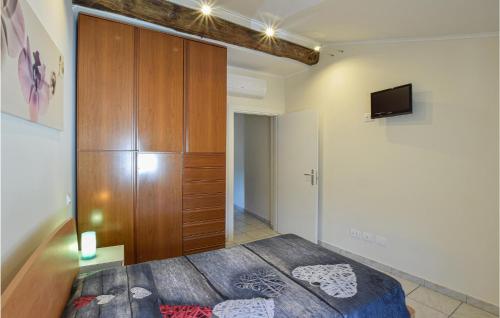 Ένα ή περισσότερα κρεβάτια σε δωμάτιο στο Stunning Apartment In Monte Isola