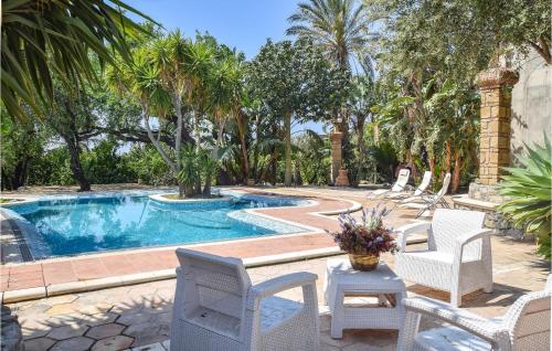 Beautiful Home In Saline Ioniche With 4 Bedrooms, Wifi And Outdoor Swimming Pool