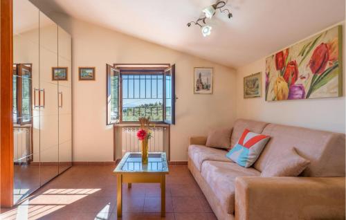 A seating area at Il Casale 59D