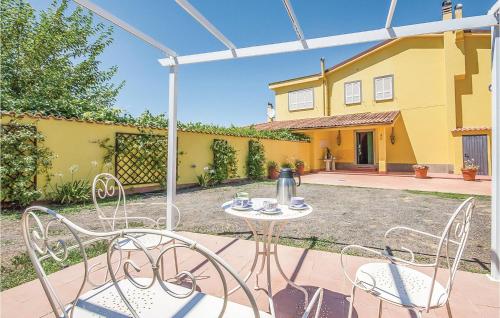 Gorgeous Home In Roma With Private Swimming Pool, Can Be Inside Or Outside