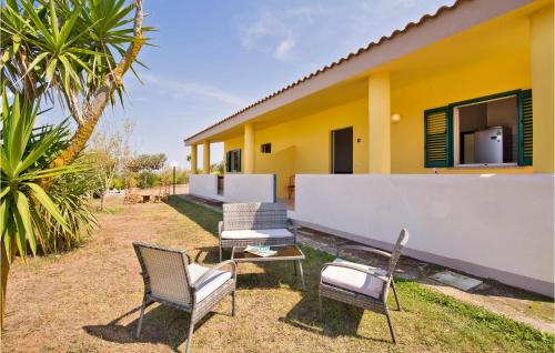 Stunning Home In Zambrone With 2 Bedrooms And Wifi