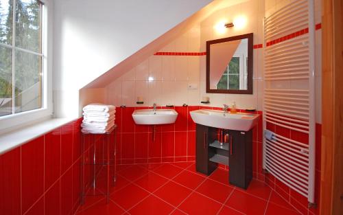 Kúpeľňa v ubytovaní Apartmány a štúdiá Miroslav