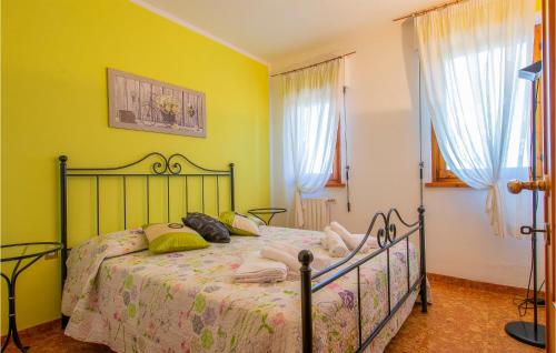 Photo de la galerie de l'établissement 2 Bedroom Pet Friendly Apartment In Lamporecchio, à Lamporecchio