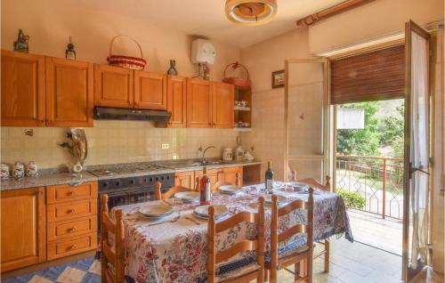 Gallery image of Beautiful Home In Cimin With Wifi in Ciminà