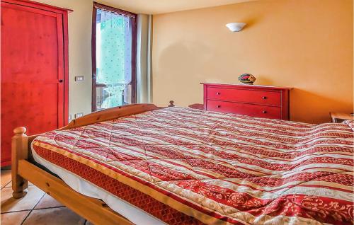 Un pat sau paturi într-o cameră la Bilo Stallelunghe 5