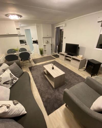 Tranquil Holiday Home photo 6