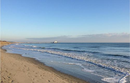 Awesome Home In Marina Romea With 5 Bedrooms And Wifi