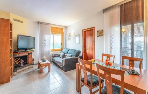 Vacation Home Amazing home in Sils w/ 3 Bedrooms, Spain ...