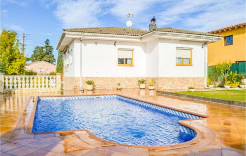 Vacation Home Amazing home in Sils w/ 3 Bedrooms, Spain ...