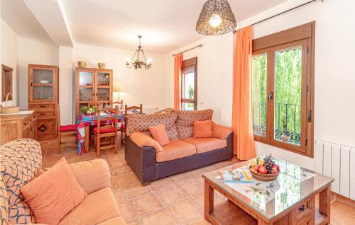 Posedenie v ubytovaní Beautiful Home In Montecorto With Wifi