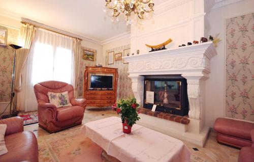 Nice home in Viols with 2 Bedrooms – Photos 3
