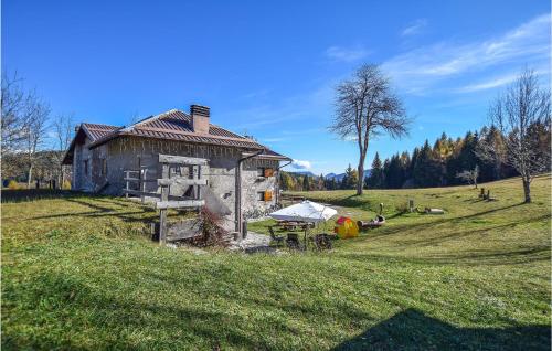Сад в Pet Friendly Home In Castello Tesino