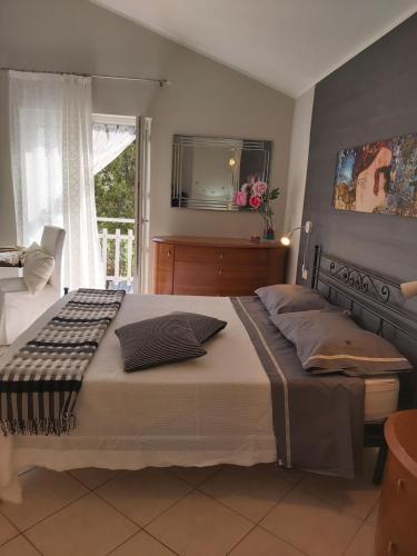 Кровать или кровати в номере La perla della Conca d'Oro
