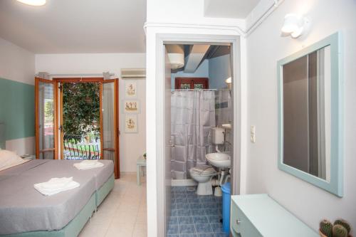 Ванная комната в Vivian Villa