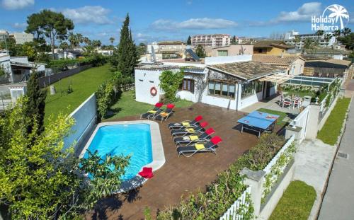 Eternal Sunshine Villa