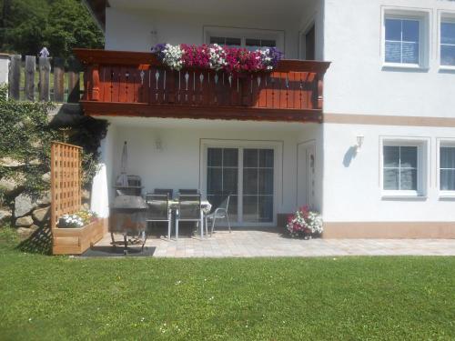 Jardín al aire libre en Ferienwohnung Michaela