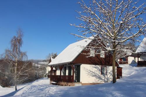 Chata Větrník u Černého dolu v Krkonoších