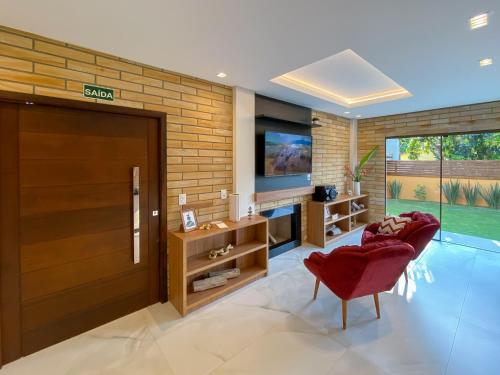 Μια τηλεόραση ή/και κέντρο ψυχαγωγίας στο Manaca House