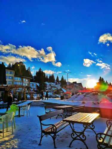 ヴラシチにあるAPARTMAN SNOW Vlašićのギャラリーの写真