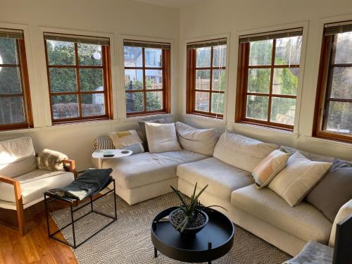 ARTHOUSE Bed and Breakfast – Photos 5