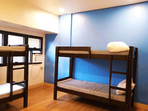 Sulit Condo Unit Santa Mesa Manila