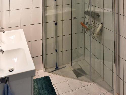 Koupelna v ubytování Holiday home Brattvåg III